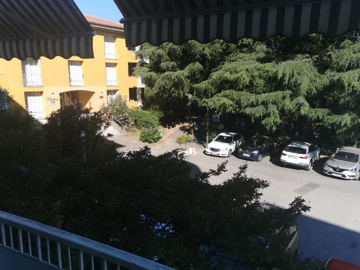 Апартаменти Portofino App Ізола Екстер'єр фото
